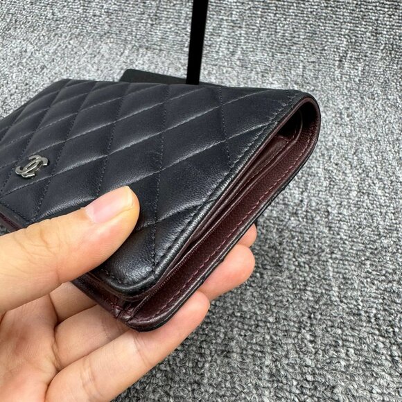 CHANEL Leather Wallet 625-081625 - Picture 5 of 12